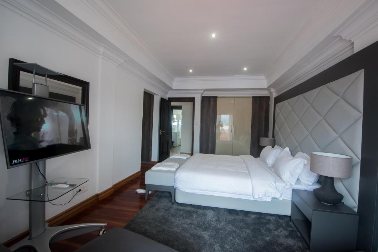 Wdc Aparthotel - Buea エクステリア 写真