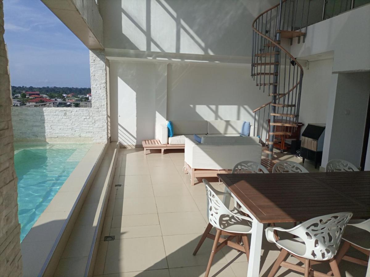 Wdc Aparthotel - Buea エクステリア 写真
